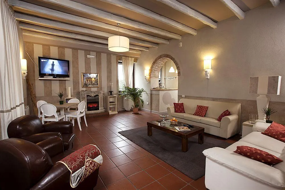 La Bergamina Hotel & Restaurant Arcore 4*,  Italia